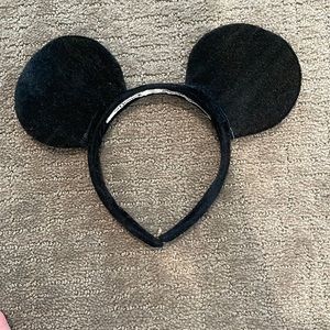 Mouse ears